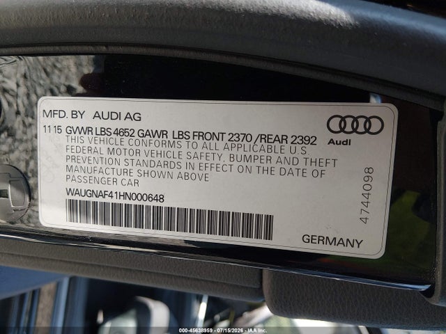 WAUGNAF41HN000648 Audi A4 PREMIUM