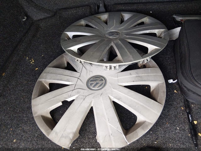 2015 Volkswagen Jetta 2.0l S მანქანა იყიდება აუქციონზე, vin: 3VW2K7AJ4FM294427, აუქციონის ნომერი: 45638961