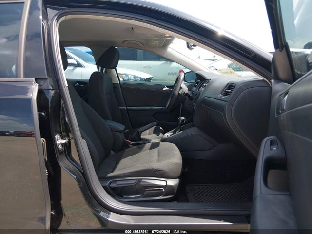 2015 Volkswagen Jetta 2.0l S მანქანა იყიდება აუქციონზე, vin: 3VW2K7AJ4FM294427, აუქციონის ნომერი: 45638961
