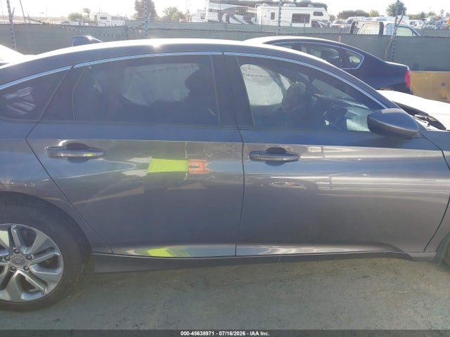 Honda ACCORD LX 2018 1HGCV1F14JA111362 Image 13