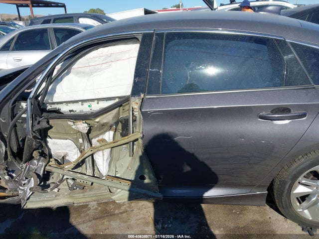 Honda ACCORD LX 2018 1HGCV1F14JA111362 Image 14