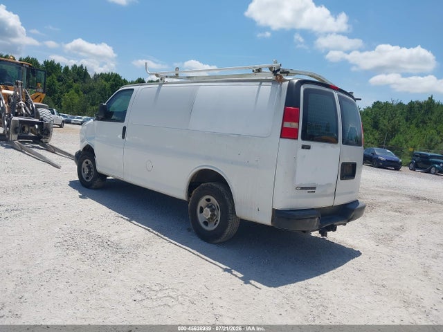 Chevrolet Express 2500 Work Van 2015 1GCWGFCF2F1157430 Image 3