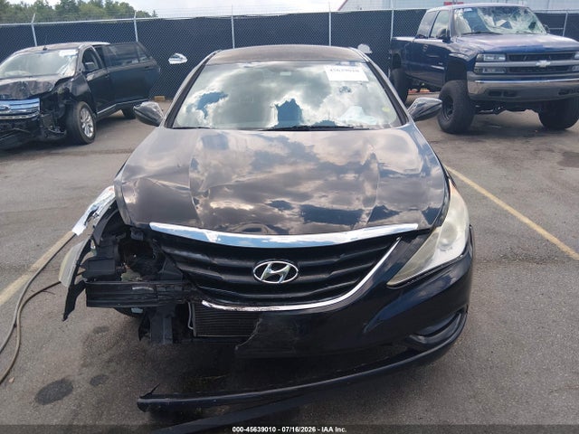 45639010 :رقم المزاد ، 5NPEB4AC1DH556603 vin ، 2013 Hyundai Sonata Gls مزاد بيع