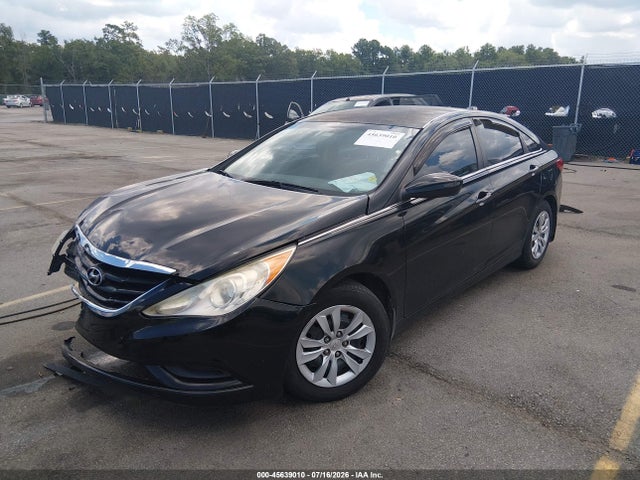 45639010 :رقم المزاد ، 5NPEB4AC1DH556603 vin ، 2013 Hyundai Sonata Gls مزاد بيع