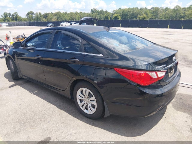 45639010 :رقم المزاد ، 5NPEB4AC1DH556603 vin ، 2013 Hyundai Sonata Gls مزاد بيع