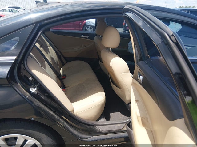 45639010 :رقم المزاد ، 5NPEB4AC1DH556603 vin ، 2013 Hyundai Sonata Gls مزاد بيع