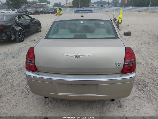 Продаж на аукціоні авто 2006 Chrysler 300c, vin: 2C3KA63H96H537694, номер лоту: 45639026