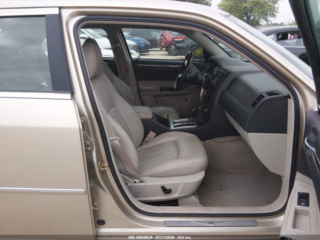 Продаж на аукціоні авто 2006 Chrysler 300c, vin: 2C3KA63H96H537694, номер лоту: 45639026
