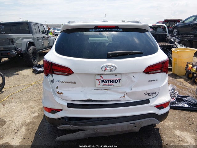 Продаж на аукціоні авто 2018 Hyundai Santa Fe Sport 2.4l, vin: 5XYZU3LB6JG570901, номер лоту: 45639032