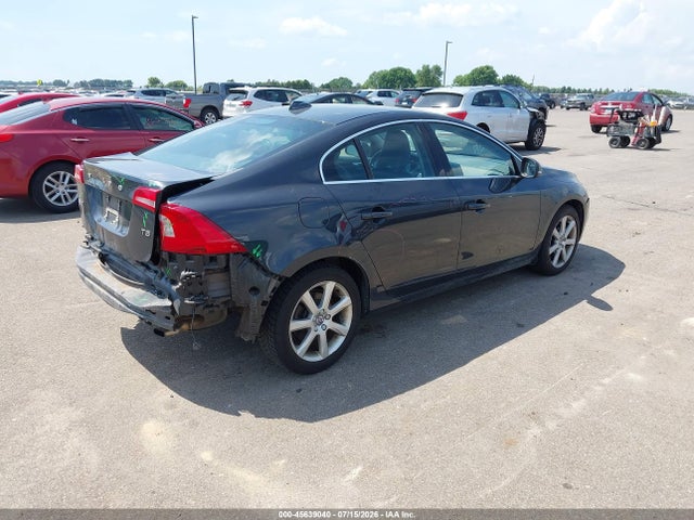 YV126MFK3G2407052 Volvo S60 T5 Drive-e Premier