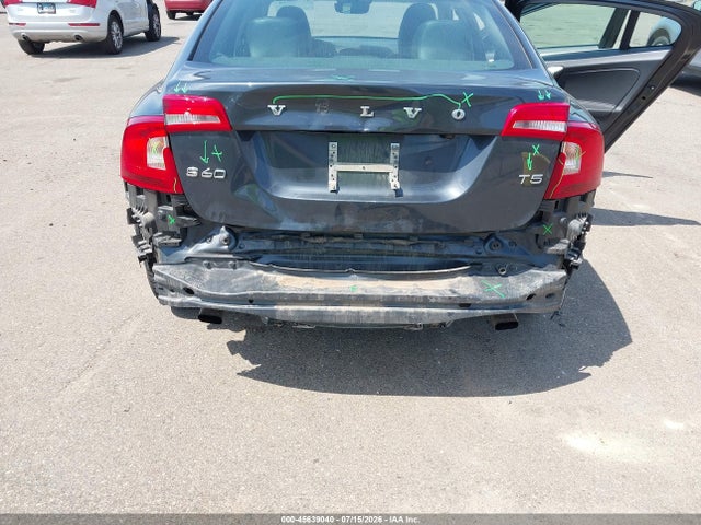 YV126MFK3G2407052 Volvo S60 T5 Drive-e Premier