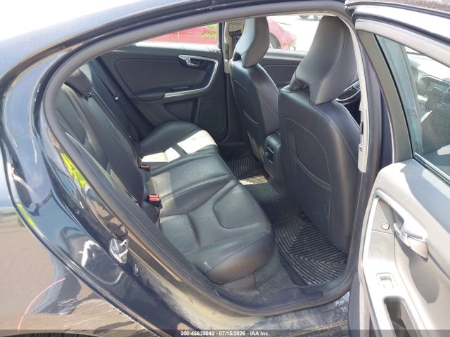 YV126MFK3G2407052 Volvo S60 T5 Drive-e Premier