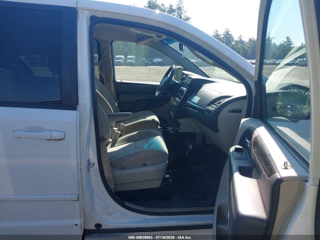2C4RDGBG3FR686158 Dodge Grand Caravan Avp/se