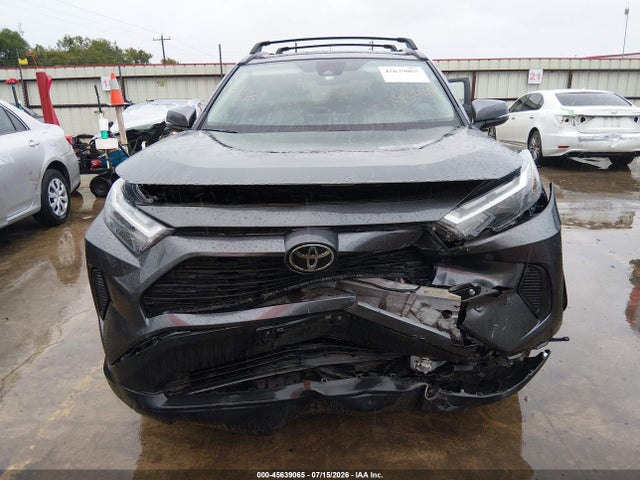 2024 Toyota Rav4 Xle მანქანა იყიდება აუქციონზე, vin: 2T3W1RFV5RC298814, აუქციონის ნომერი: 45639065