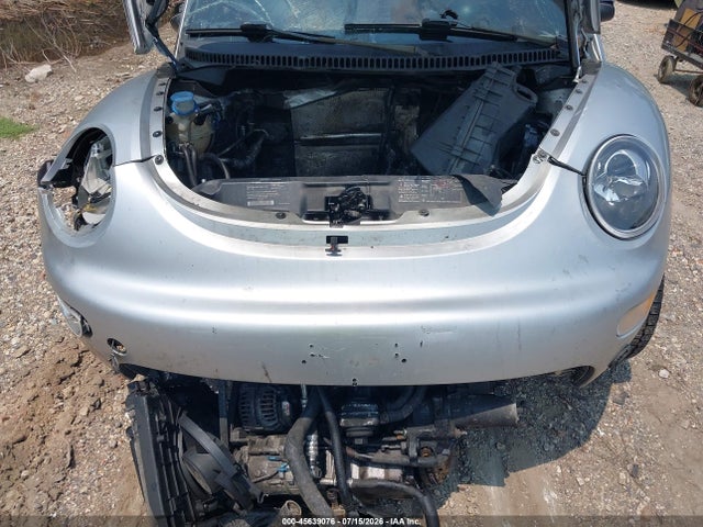 2002 Volkswagen New Beetle Gls Tdi მანქანა იყიდება აუქციონზე, vin: 3VWCP21C02M421145, აუქციონის ნომერი: 45639076