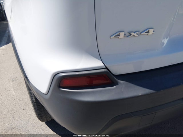 Jeep Cherokee Latitude 4x4 2019 1C4PJMCB9KD459927 Image 12