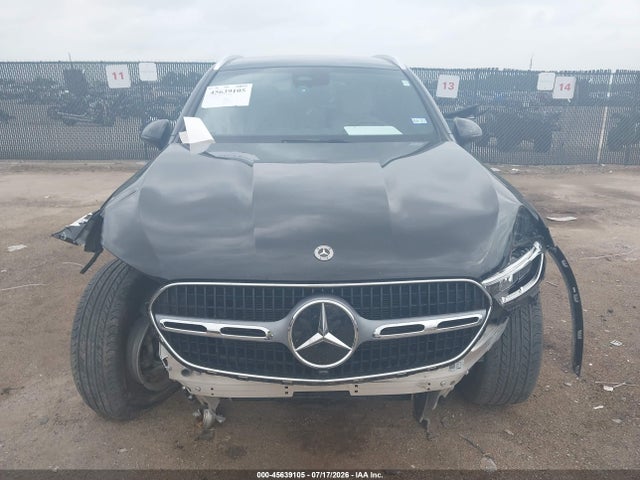 45639105 :رقم المزاد ، W1NKM4GBXSF284158 vin ، 2025 Mercedes-benz Glc 300 Suv مزاد بيع
