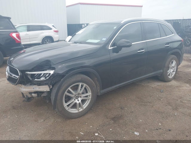 45639105 :رقم المزاد ، W1NKM4GBXSF284158 vin ، 2025 Mercedes-benz Glc 300 Suv مزاد بيع