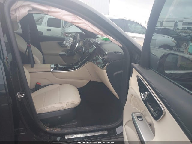 45639105 :رقم المزاد ، W1NKM4GBXSF284158 vin ، 2025 Mercedes-benz Glc 300 Suv مزاد بيع