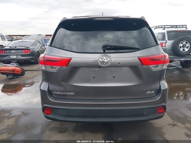 5TDKZRFH4JS547612 Toyota Highlander Xle