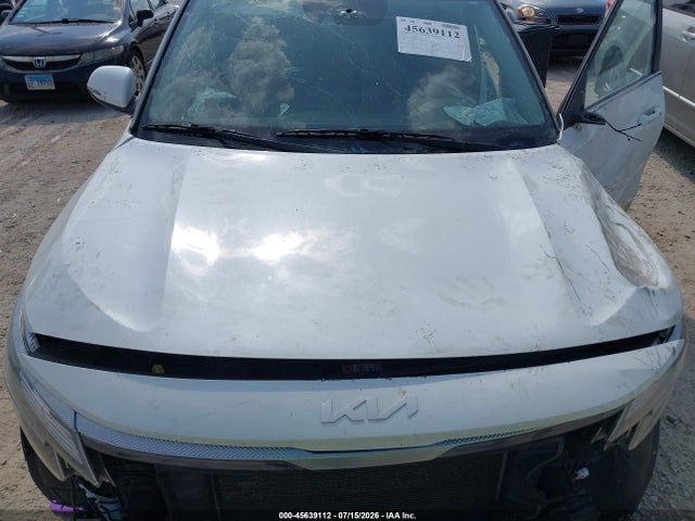 45639112 :رقم المزاد ، KNDEU2AA6N7313131 vin ، 2022 Kia Seltos S مزاد بيع