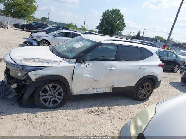 45639112 :رقم المزاد ، KNDEU2AA6N7313131 vin ، 2022 Kia Seltos S مزاد بيع