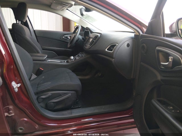 Chrysler 200 Limited 2015 1C3CCCAB5FN753030 Image 5