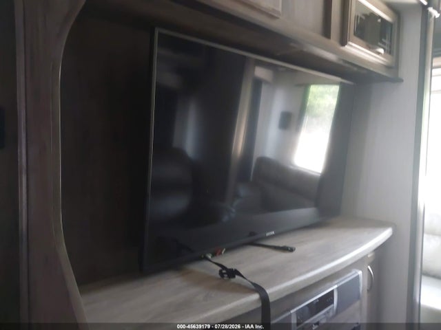 2021 Forest River Sierra Camper Trlr მანქანა იყიდება აუქციონზე, vin: 4X4FSEN28MJ048710, აუქციონის ნომერი: 45639179