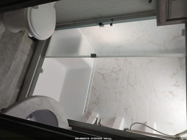 2021 Forest River Sierra Camper Trlr მანქანა იყიდება აუქციონზე, vin: 4X4FSEN28MJ048710, აუქციონის ნომერი: 45639179