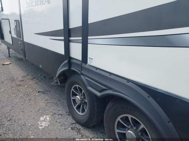 2021 Forest River Sierra Camper Trlr მანქანა იყიდება აუქციონზე, vin: 4X4FSEN28MJ048710, აუქციონის ნომერი: 45639179
