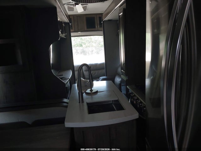 2021 Forest River Sierra Camper Trlr მანქანა იყიდება აუქციონზე, vin: 4X4FSEN28MJ048710, აუქციონის ნომერი: 45639179