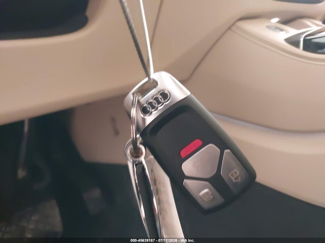 Продаж на аукціоні авто 2022 Audi Q5 Premium Plus 45 Tfsi S Line Quattro S Tronic, vin: WA1EAAFY1N2005557, номер лоту: 45639187