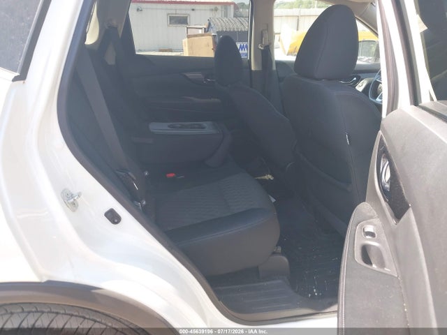 2017 Nissan Rogue Sv მანქანა იყიდება აუქციონზე, vin: 5N1AT2MV7HC881251, აუქციონის ნომერი: 45639196