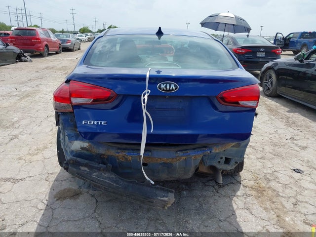 KIA FORTE LX 2017 3KPFL4A7XHE015662 Image 17
