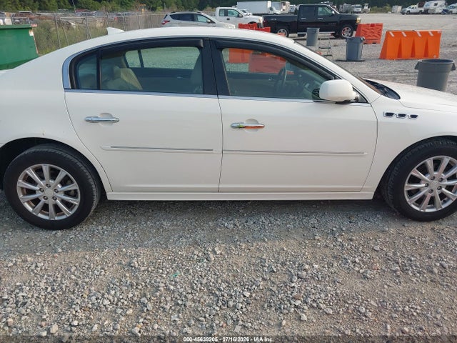 45639205 :رقم المزاد ، 1G4HC5EM8BU134815 vin ، 2011 Buick Lucerne Cxl مزاد بيع