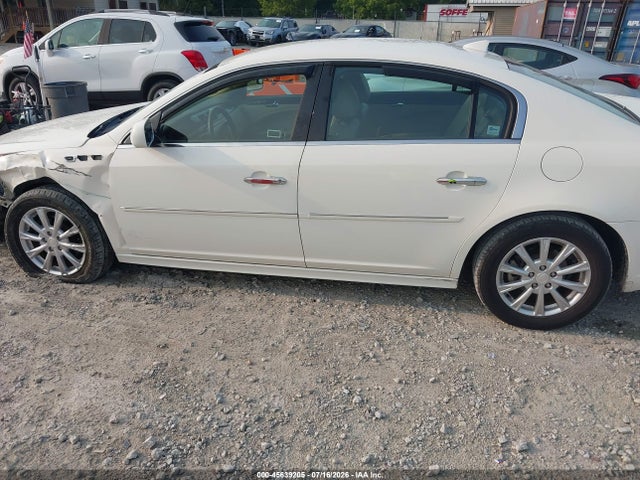 45639205 :رقم المزاد ، 1G4HC5EM8BU134815 vin ، 2011 Buick Lucerne Cxl مزاد بيع