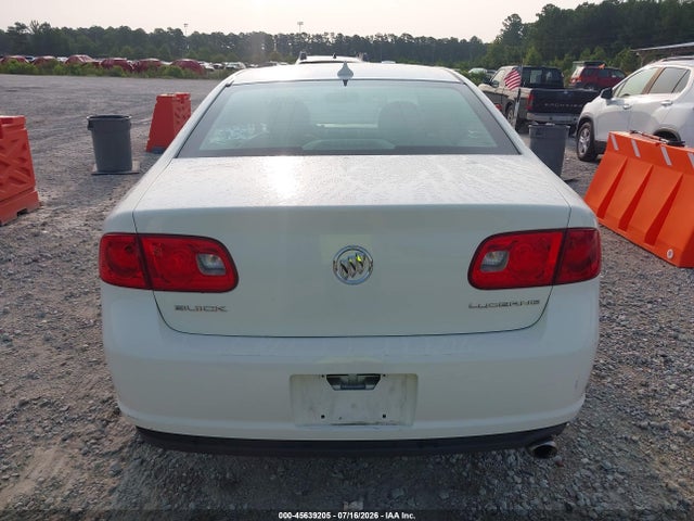 45639205 :رقم المزاد ، 1G4HC5EM8BU134815 vin ، 2011 Buick Lucerne Cxl مزاد بيع