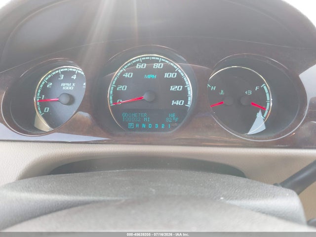 45639205 :رقم المزاد ، 1G4HC5EM8BU134815 vin ، 2011 Buick Lucerne Cxl مزاد بيع