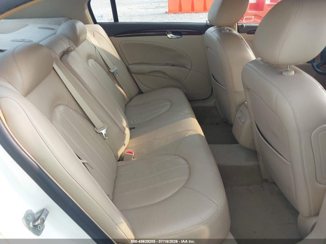 45639205 :رقم المزاد ، 1G4HC5EM8BU134815 vin ، 2011 Buick Lucerne Cxl مزاد بيع