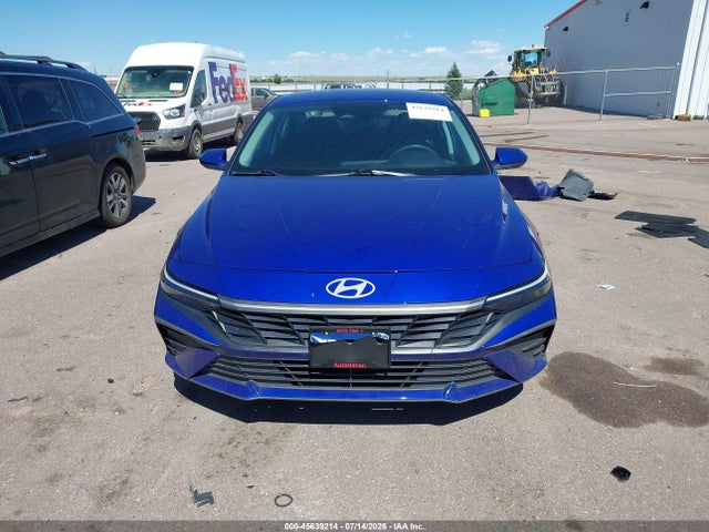 Продажа на аукционе авто 2024 Hyundai Elantra Se, vin: KMHLL4DG4RU702682, номер лота: 45639214