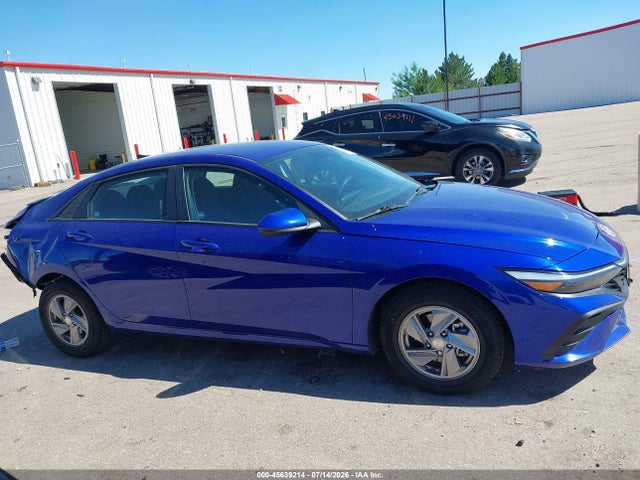 Продажа на аукционе авто 2024 Hyundai Elantra Se, vin: KMHLL4DG4RU702682, номер лота: 45639214