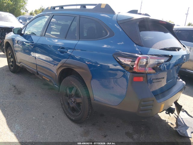 45639215 :رقم المزاد ، 4S4BTGUDXN3260140 vin ، 2022 Subaru Outback Wilderness مزاد بيع