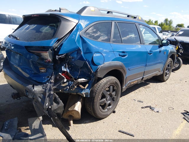 45639215 :رقم المزاد ، 4S4BTGUDXN3260140 vin ، 2022 Subaru Outback Wilderness مزاد بيع