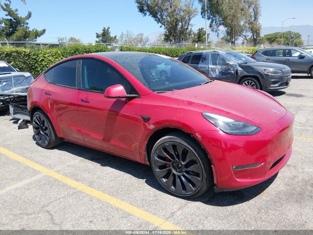 45639244 :رقم المزاد ، 7SAYGDEF4PF606371 vin ، 2023 Tesla Model Y Performance Dual Motor All-wheel Drive مزاد بيع