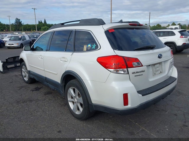 Subaru Outback 2.5i Premium 2014 4S4BRBDCXE3239815 Image 3