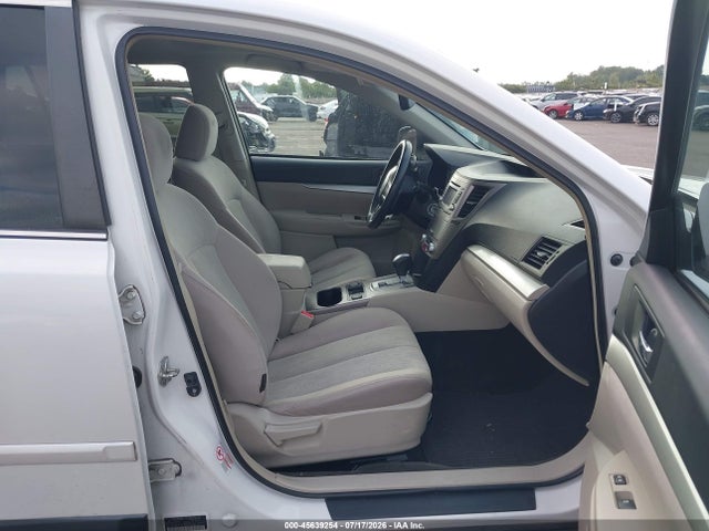 Subaru Outback 2.5i Premium 2014 4S4BRBDCXE3239815 Image 5