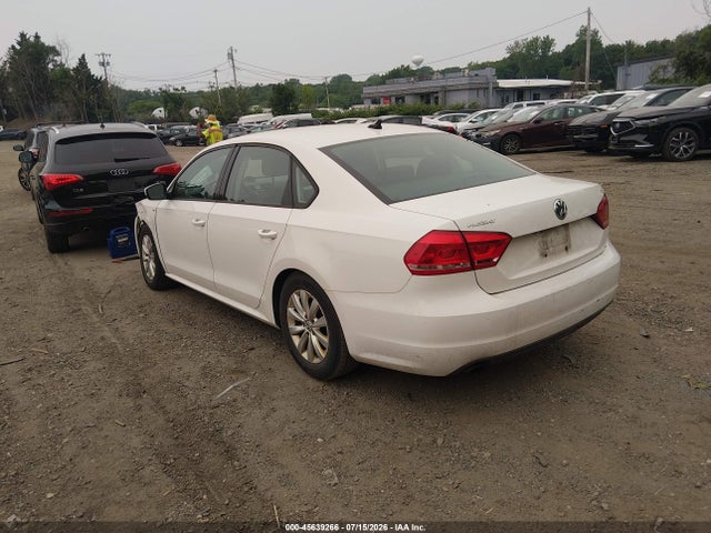 Aukcja sprzedaży 2015 Volkswagen Passat 1.8t Wolfsburg Edition, vin: 1VWAT7A39FC024668, numer aukcji: 45639266