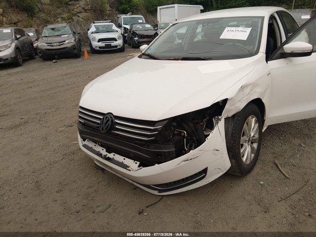 Aukcja sprzedaży 2015 Volkswagen Passat 1.8t Wolfsburg Edition, vin: 1VWAT7A39FC024668, numer aukcji: 45639266