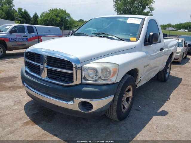 45639283 :رقم المزاد ، 1D7HA16K78J195119 vin ، 2008 Dodge Ram 1500 St/sxt مزاد بيع