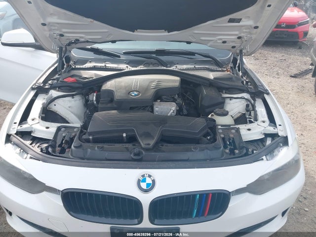 BMW 320i Xdrive 2014 WBA3C3C55EP661015 Image 10